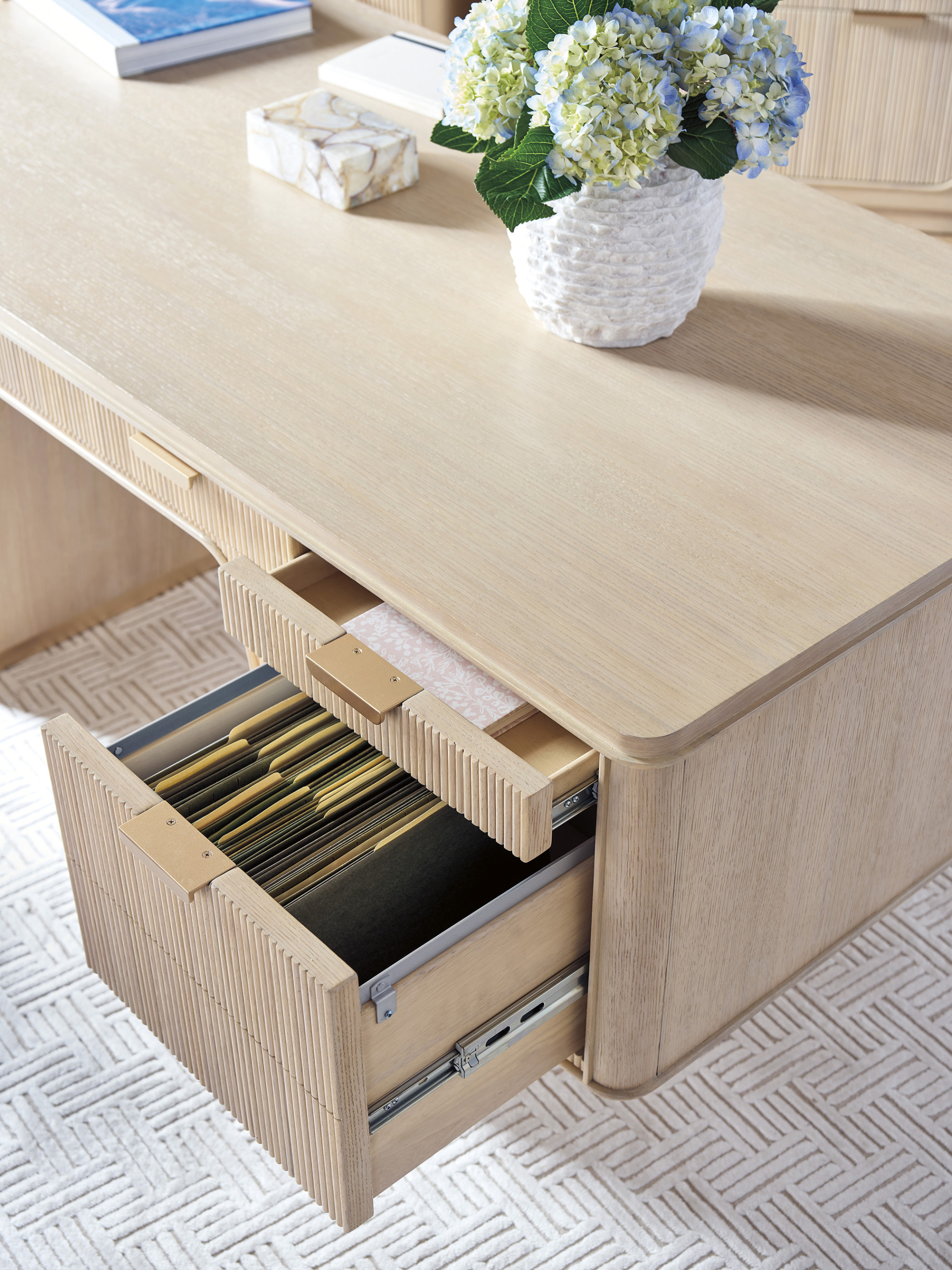 326_410_drawer_det